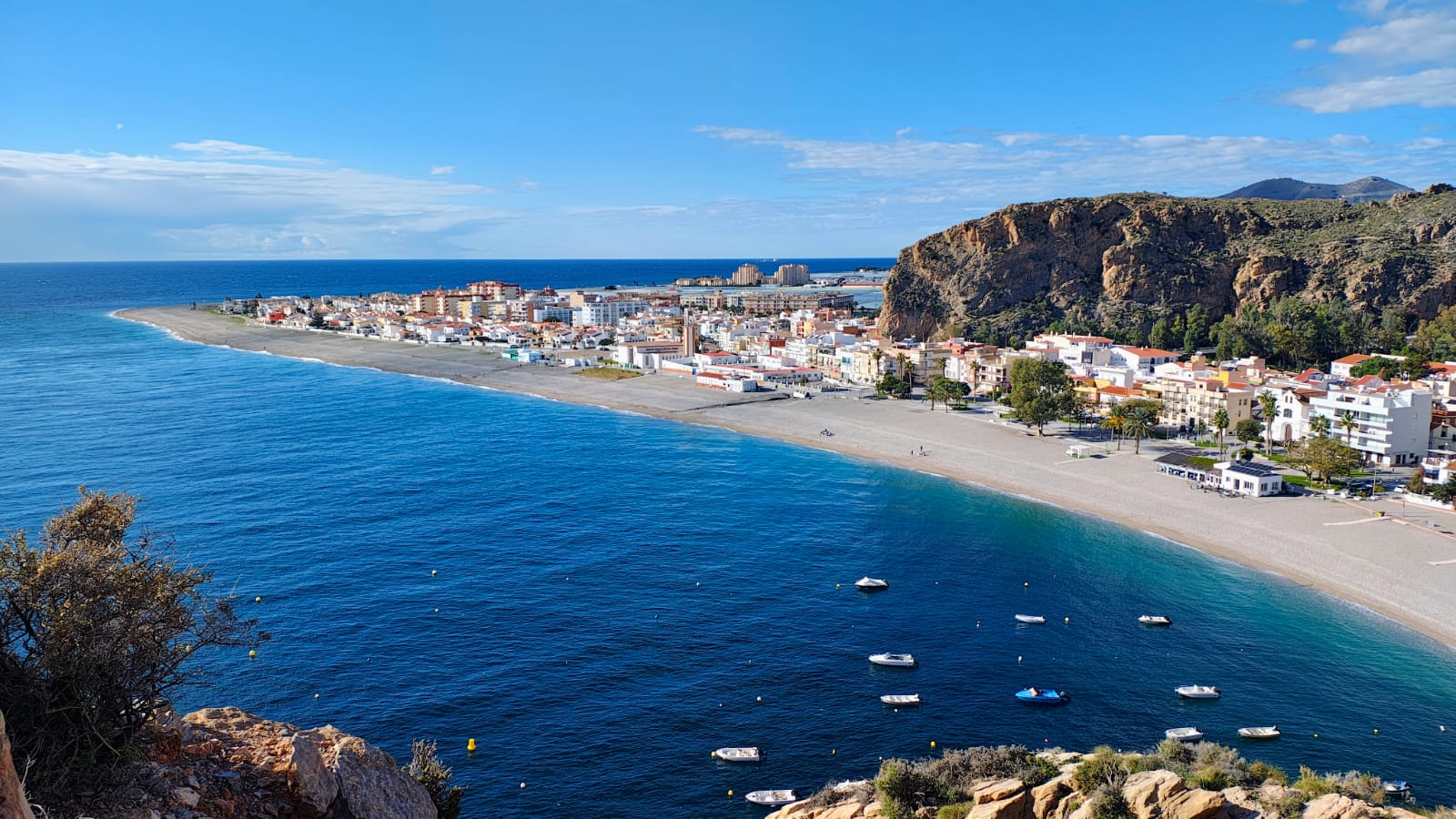 10 beaches in Granada that you must visit